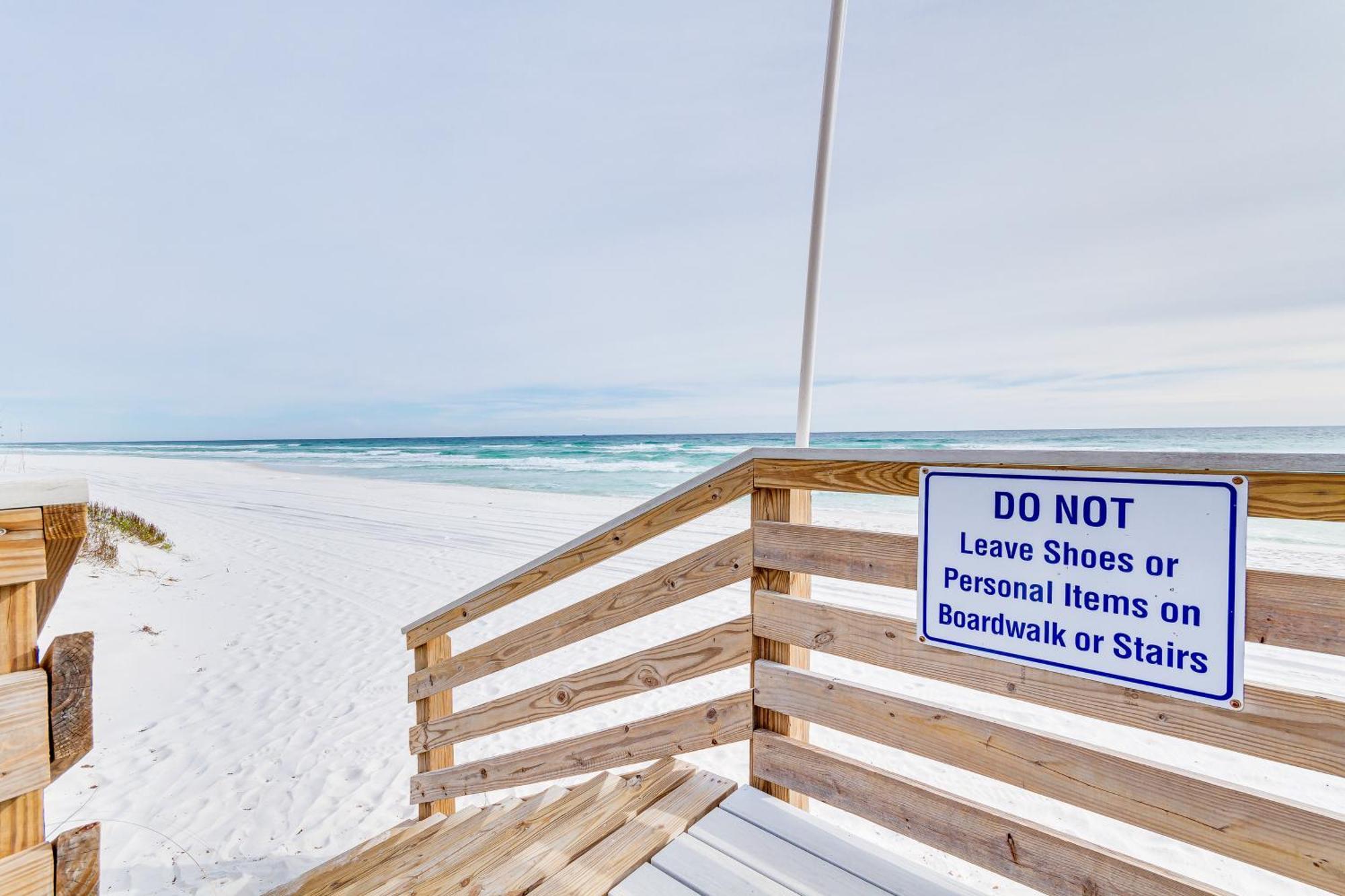 Pensacola Beach Condo With Patio And Access To Beach! Bagian luar foto